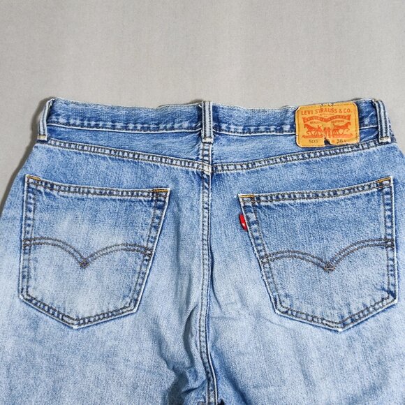 Levi's 505 denim shorts men's size 36 hard washed denim blue colour - Picture 4 of 15